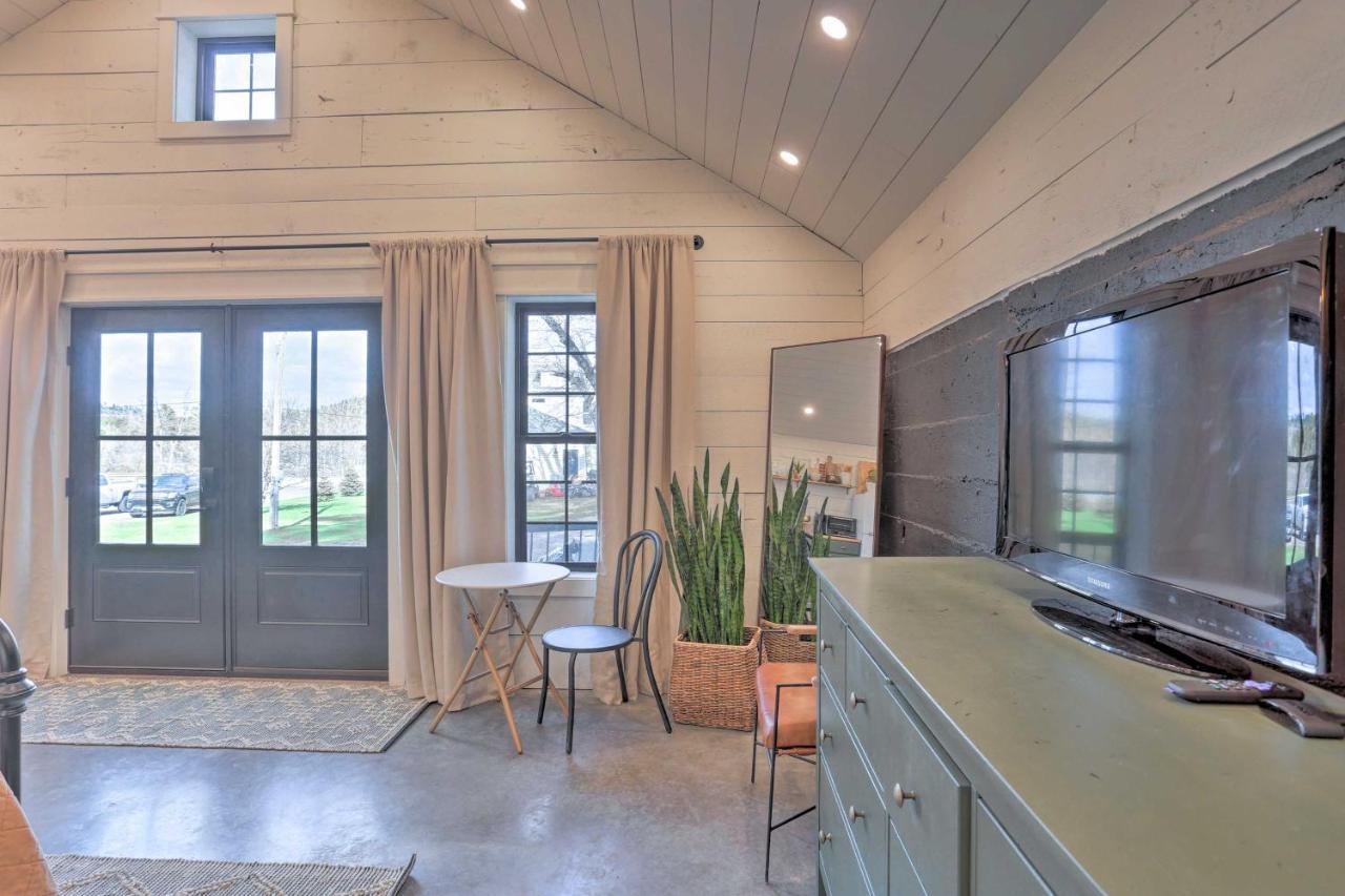 Rustic Rapid City Farmhouse With Mountain Views Extérieur photo